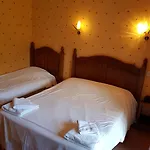 Le Brunet Hotel Saint-Jacques-des-Blats