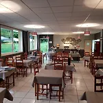 Le Brunet Hotel 3*