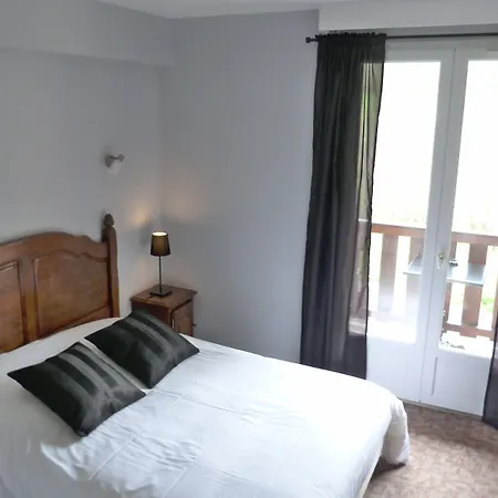 Le Brunet Szálloda 3*