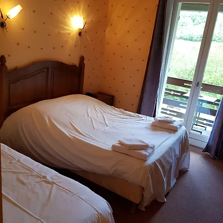 Le Brunet 3* Saint-Jacques-des-Blats