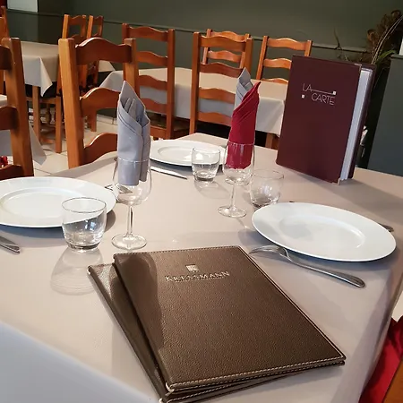 Le Brunet Szálloda 3*