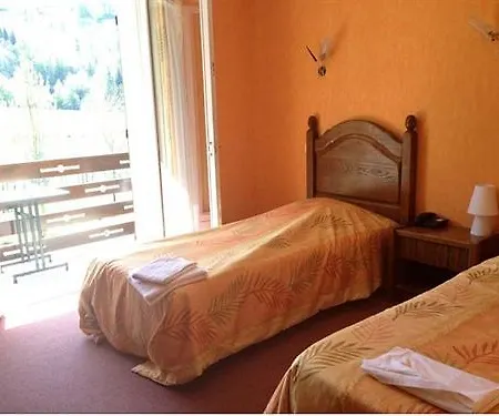 Le Brunet Szálloda 3*