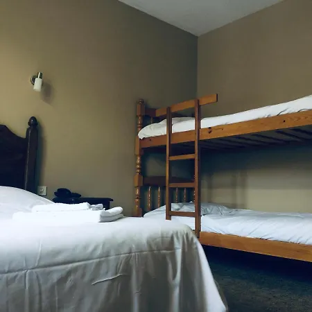 Hotel Le Brunet Saint-Jacques-des-Blats